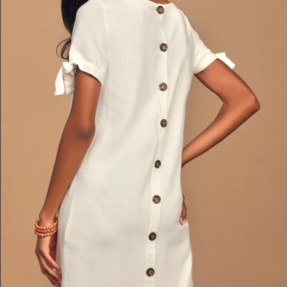 Lulus white button back shift dress